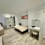 Apartahotel Naxos Mare 4*