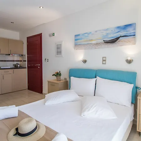 Naxos Mare 3*